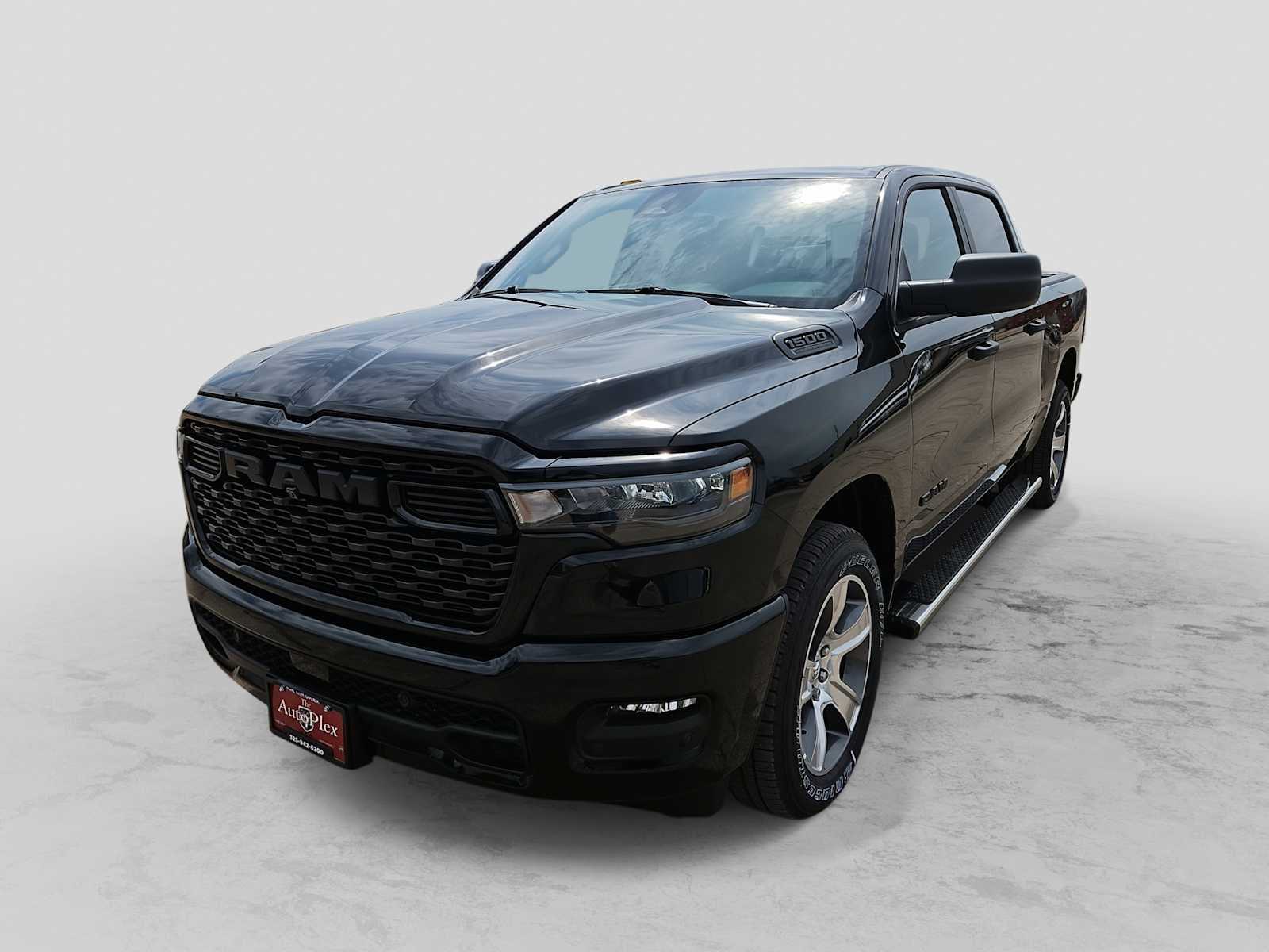 2026 RAM 1500 Express Crew Cab 5'7's photo