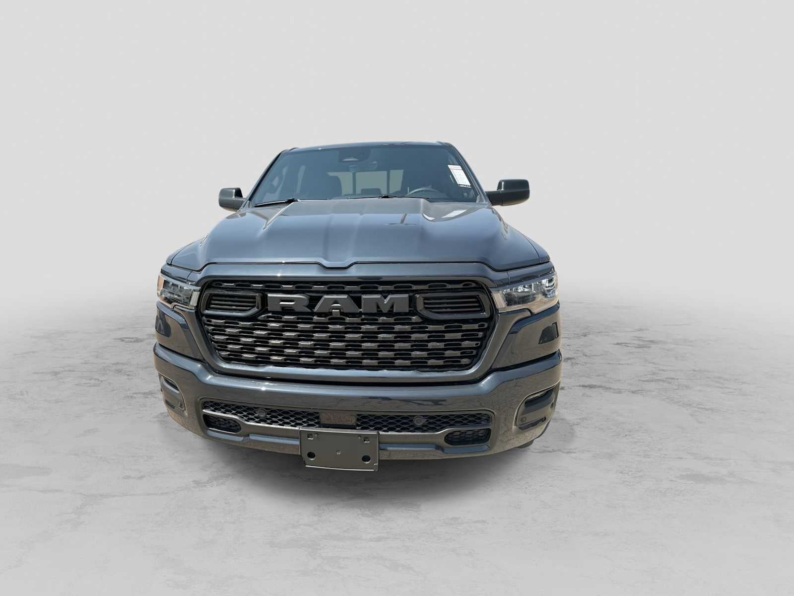 2026 RAM 1500 RAM 1500 EXPRESS CREW CAB 4X2 5'7' BOX