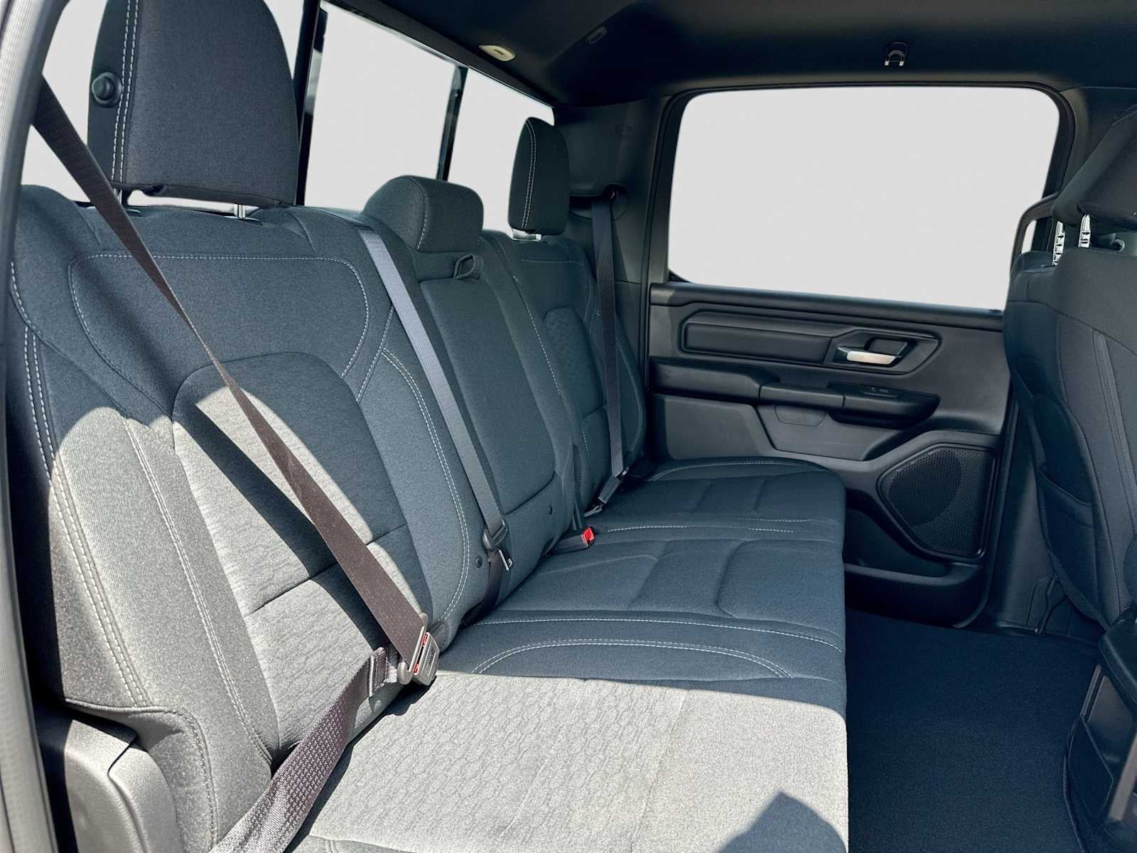 2026 RAM 1500 RAM 1500 EXPRESS CREW CAB 4X2 5'7' BOX