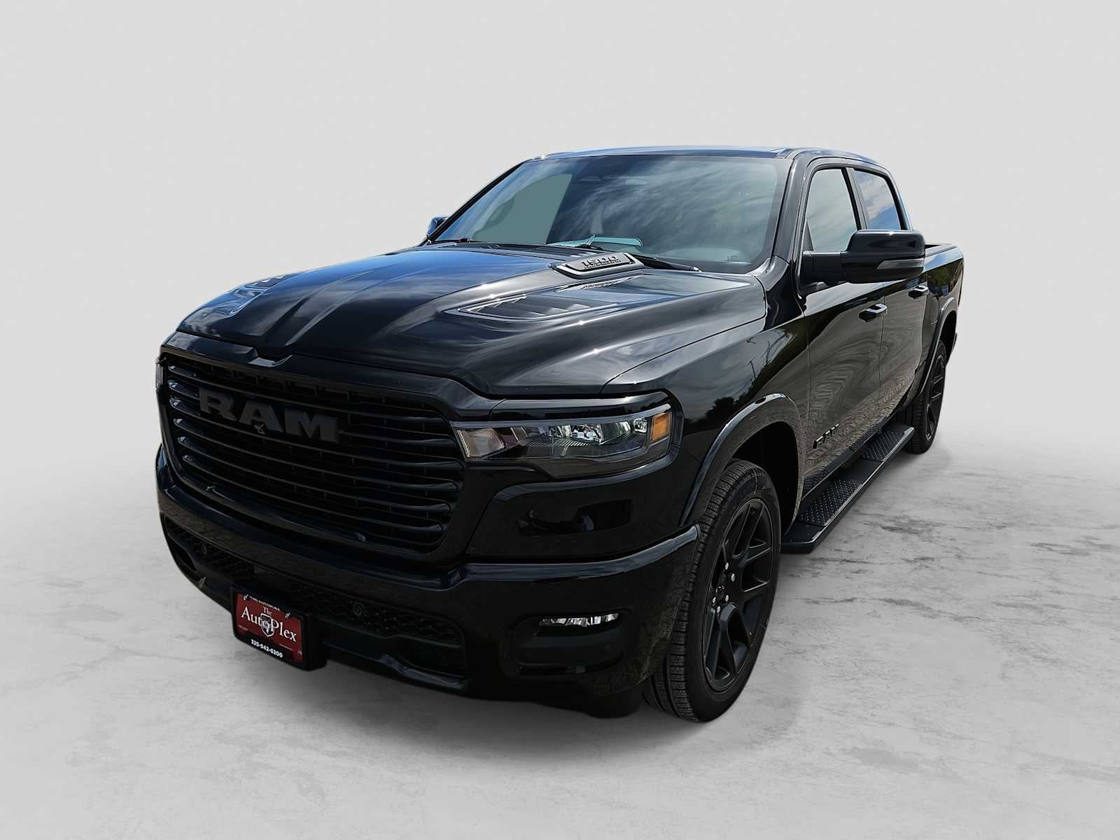 2026 RAM Ram 1500 RAM 1500 LARAMIE CREW CAB 4X2 5'7' BOX