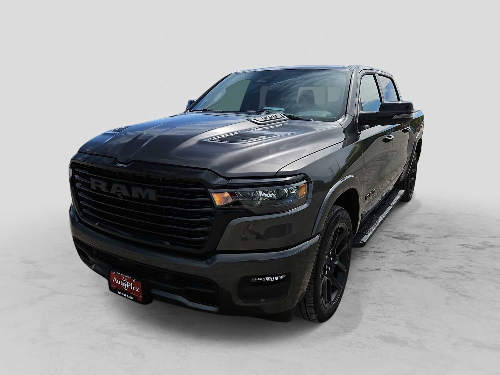 2026 RAM 1500 RAM 1500 LARAMIE CREW CAB 4X2 5'7' BOX