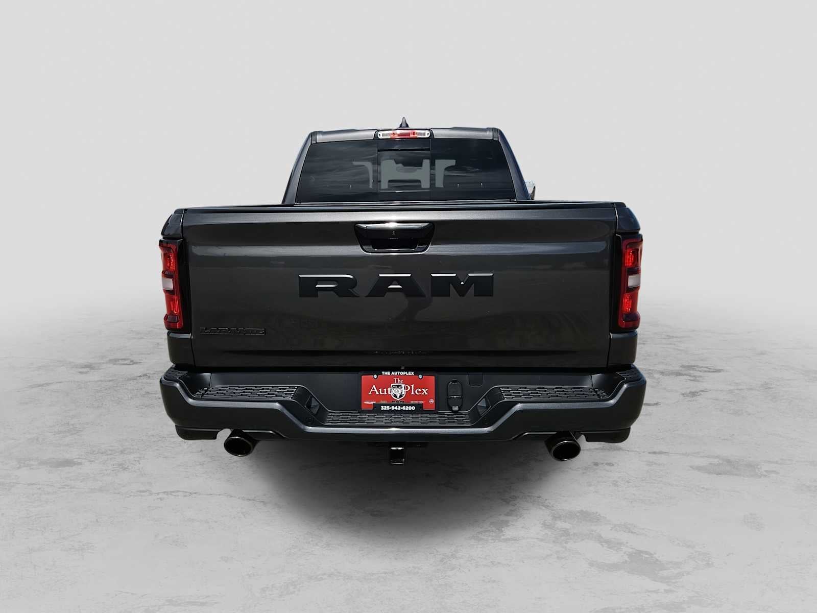 2026 RAM 1500 RAM 1500 LARAMIE CREW CAB 4X2 5'7' BOX