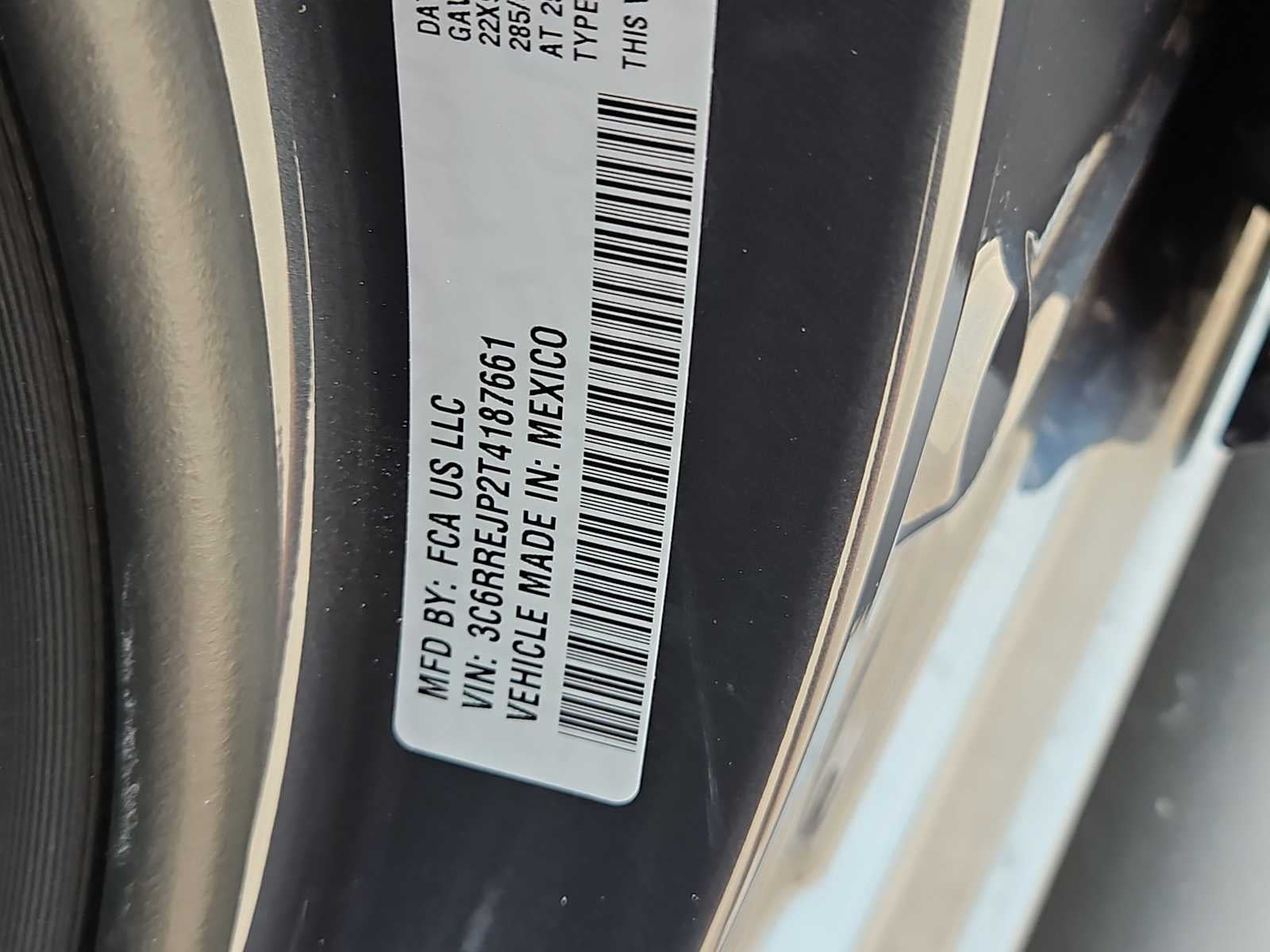 2026 RAM Ram 1500 RAM 1500 LARAMIE CREW CAB 4X2 5'7' BOX
