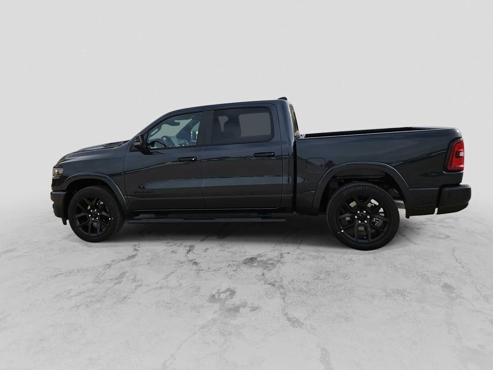 2026 RAM Ram 1500 RAM 1500 LARAMIE CREW CAB 4X2 5'7' BOX