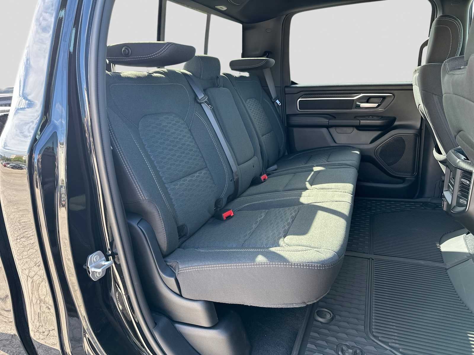 2027 RAM 1500 RAM 1500 LONE STAR CREW CAB 4X4 5'7' BOX