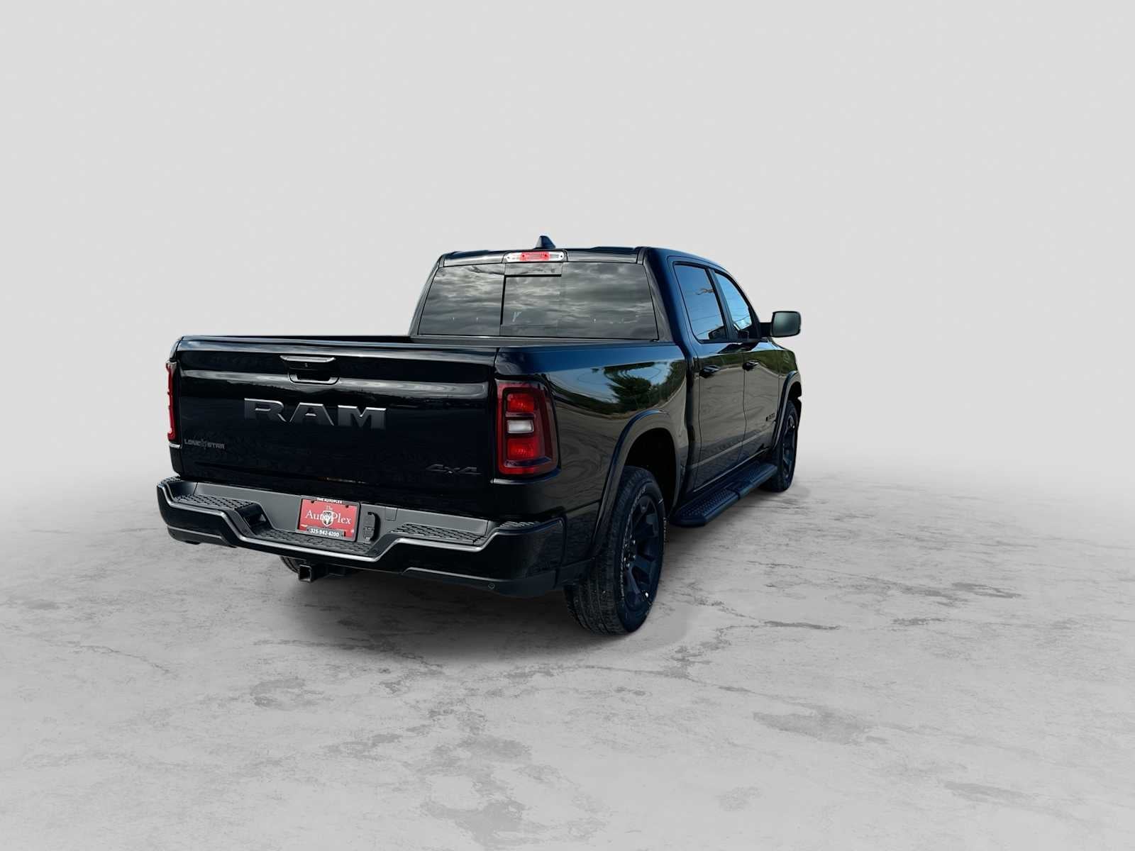 2027 RAM 1500 RAM 1500 LONE STAR CREW CAB 4X4 5'7' BOX