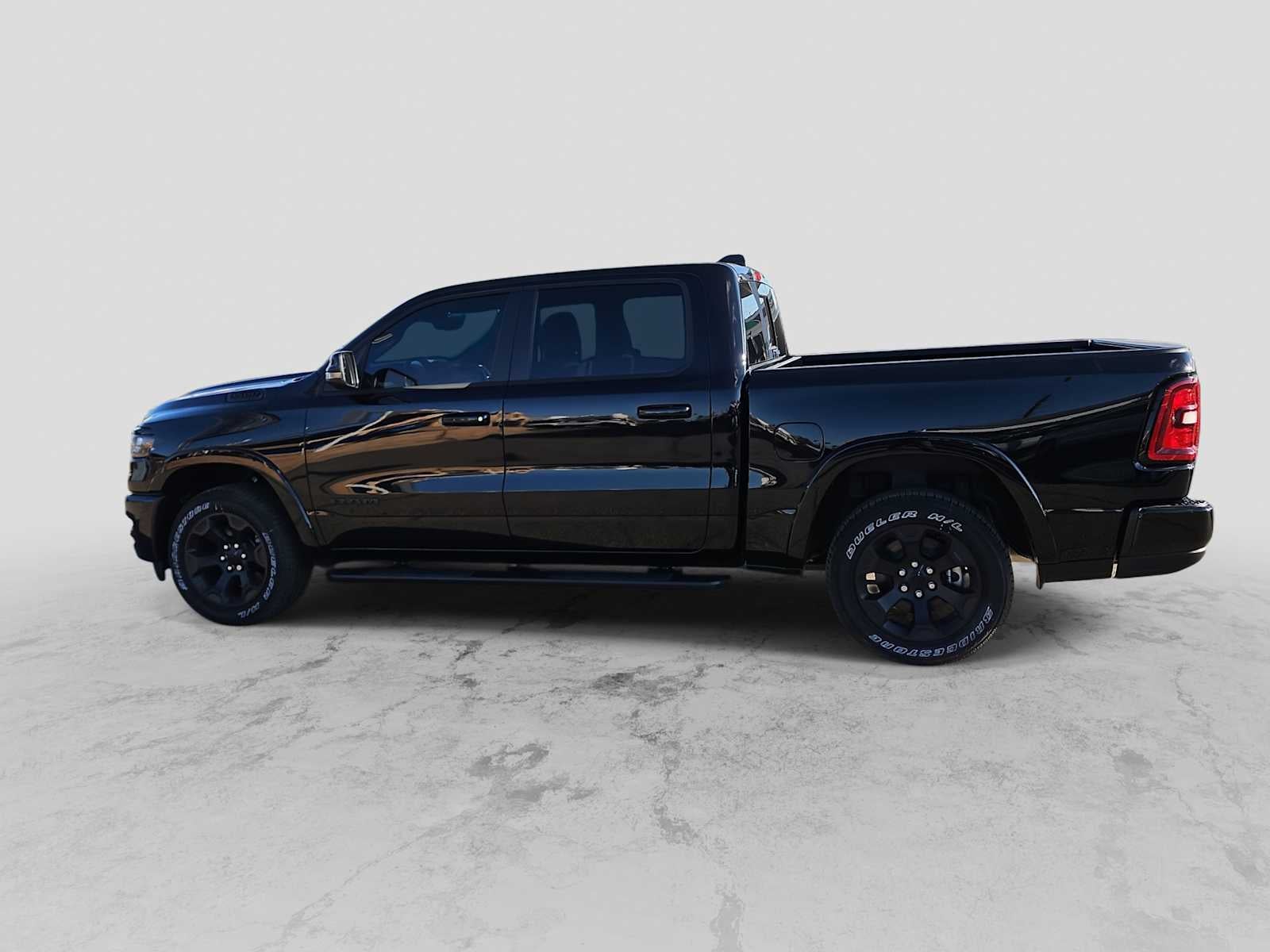 2026 RAM Ram 1500 RAM 1500 LONE STAR CREW CAB 4X4 5'7' BOX