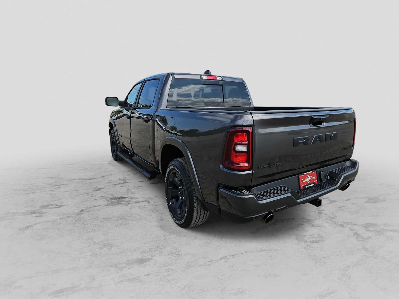 2026 RAM Ram 1500 RAM 1500 LONE STAR CREW CAB 4X4 5'7' BOX