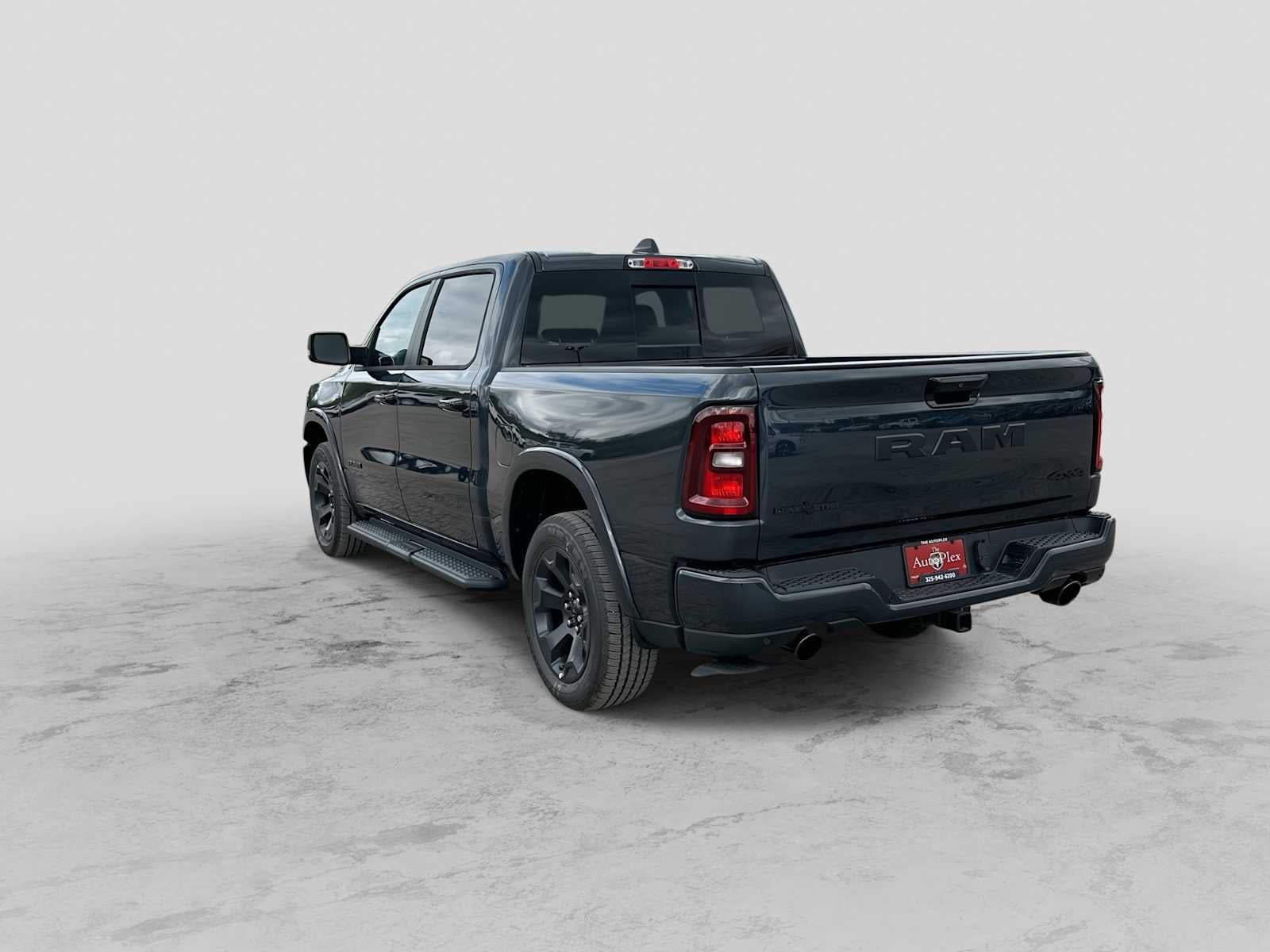 2027 RAM 1500 RAM 1500 LONE STAR CREW CAB 4X4 5'7' BOX