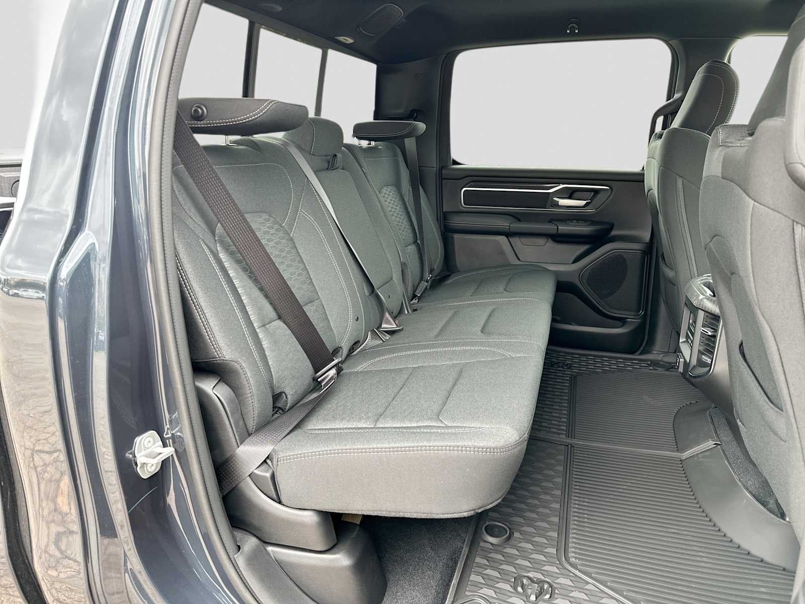 2027 RAM 1500 RAM 1500 LONE STAR CREW CAB 4X4 5'7' BOX