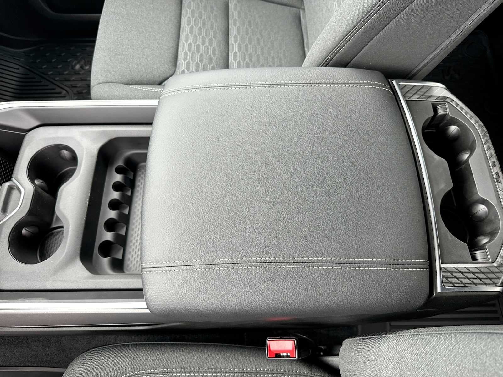 2027 RAM 1500 RAM 1500 LONE STAR CREW CAB 4X4 5'7' BOX