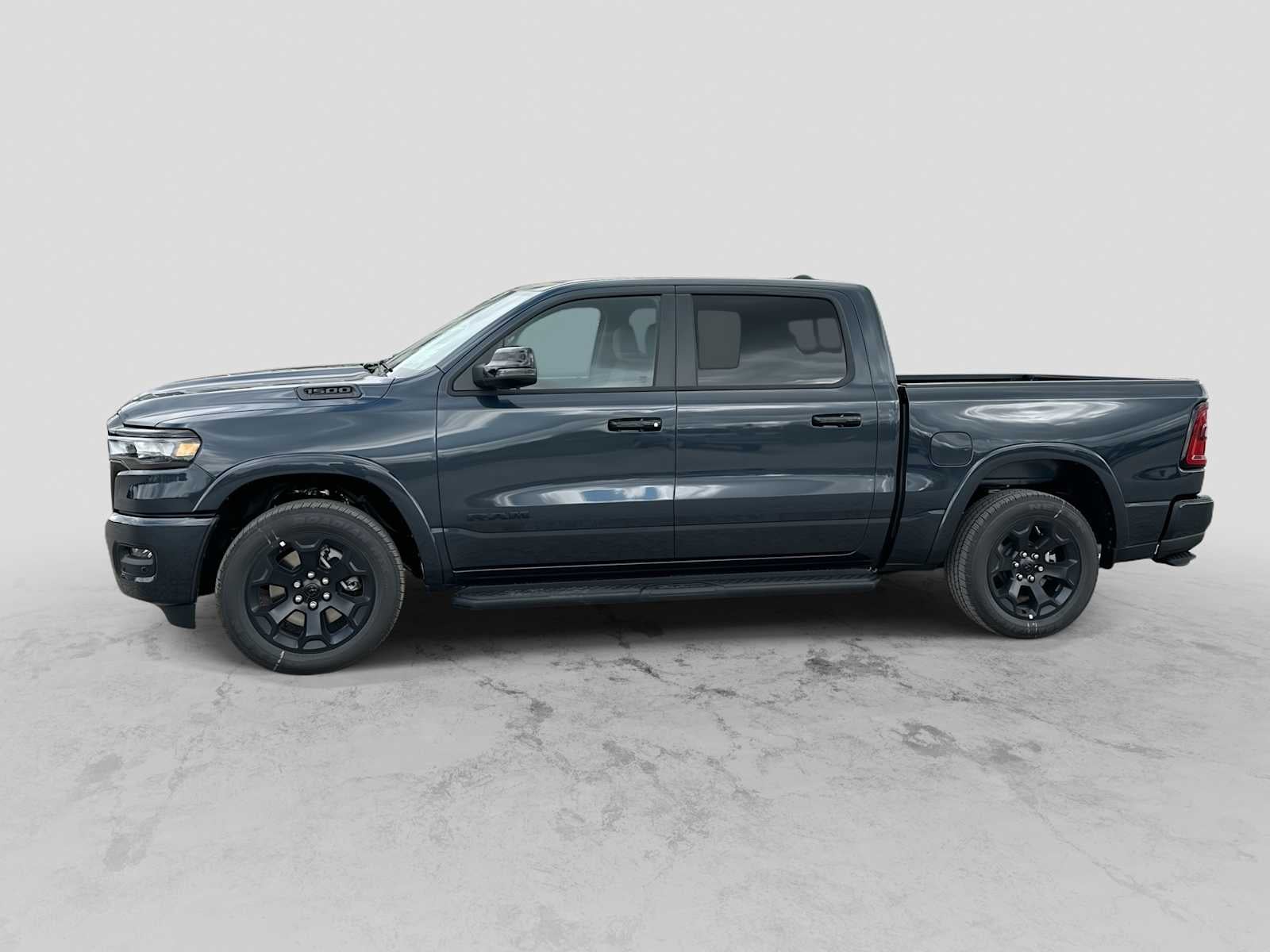 2027 RAM 1500 RAM 1500 LONE STAR CREW CAB 4X4 5'7' BOX