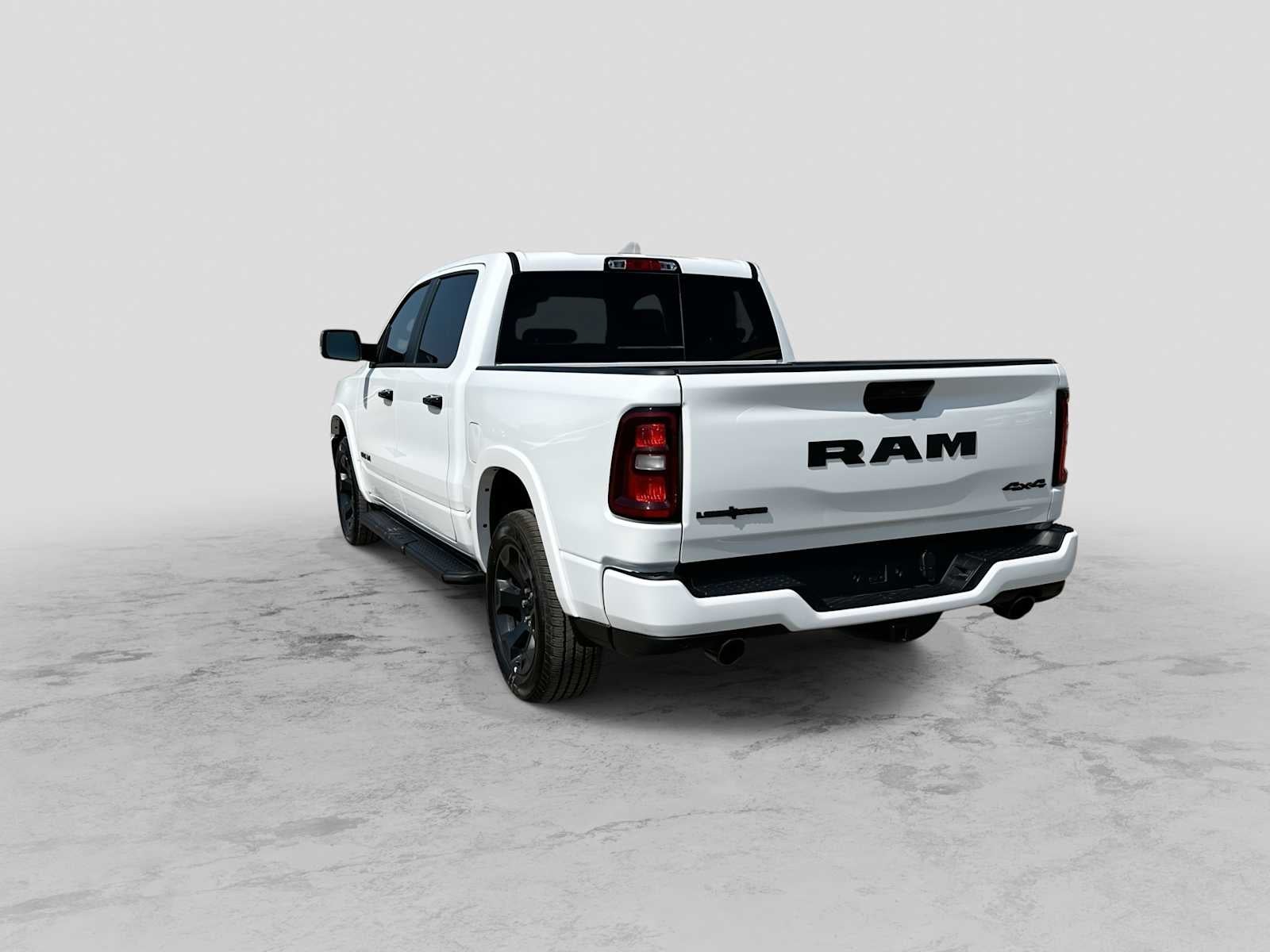 2027 RAM 1500 RAM 1500 LONE STAR CREW CAB 4X4 5'7' BOX