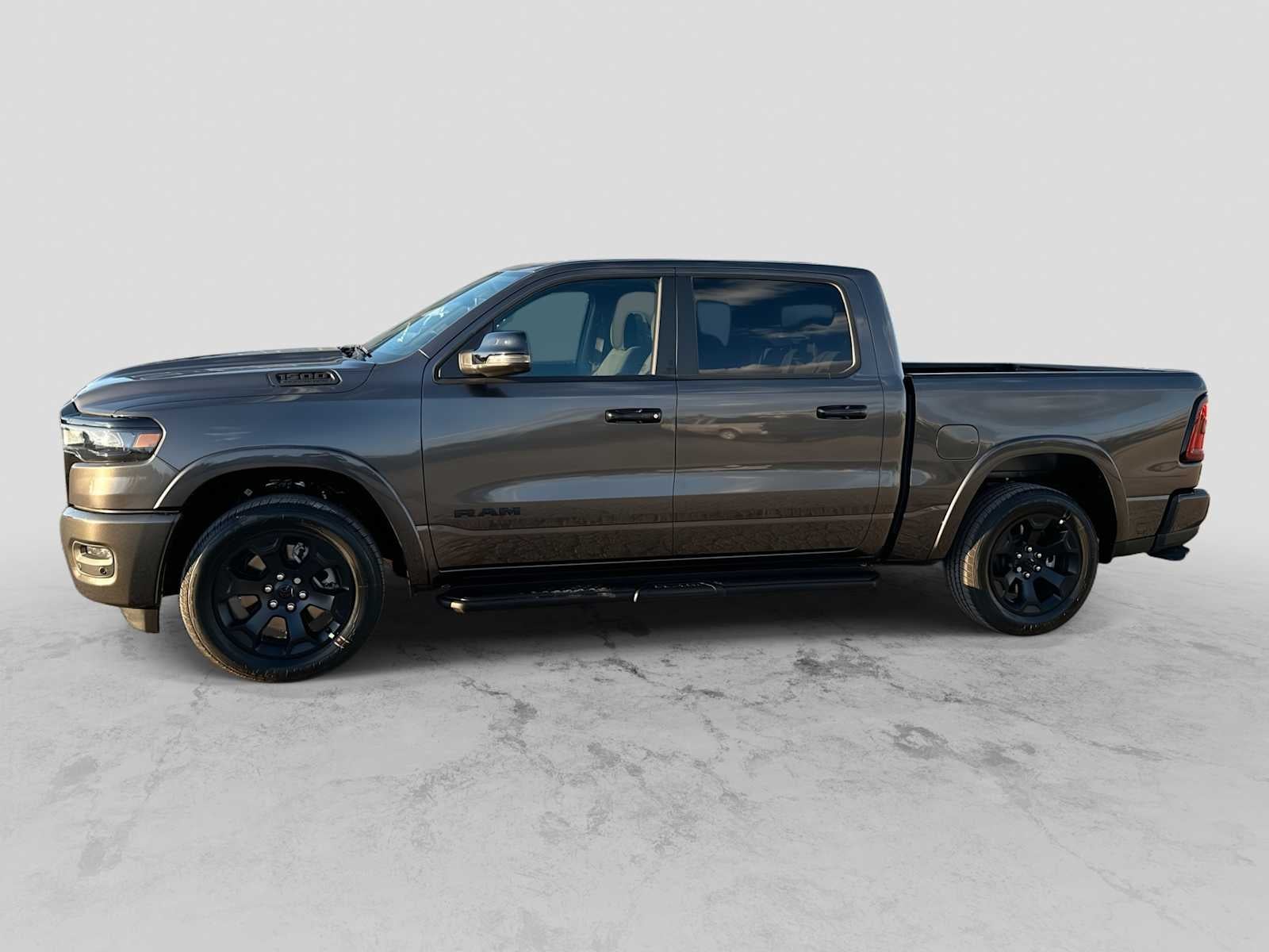 2027 RAM 1500 RAM 1500 LONE STAR CREW CAB 4X4 5'7' BOX