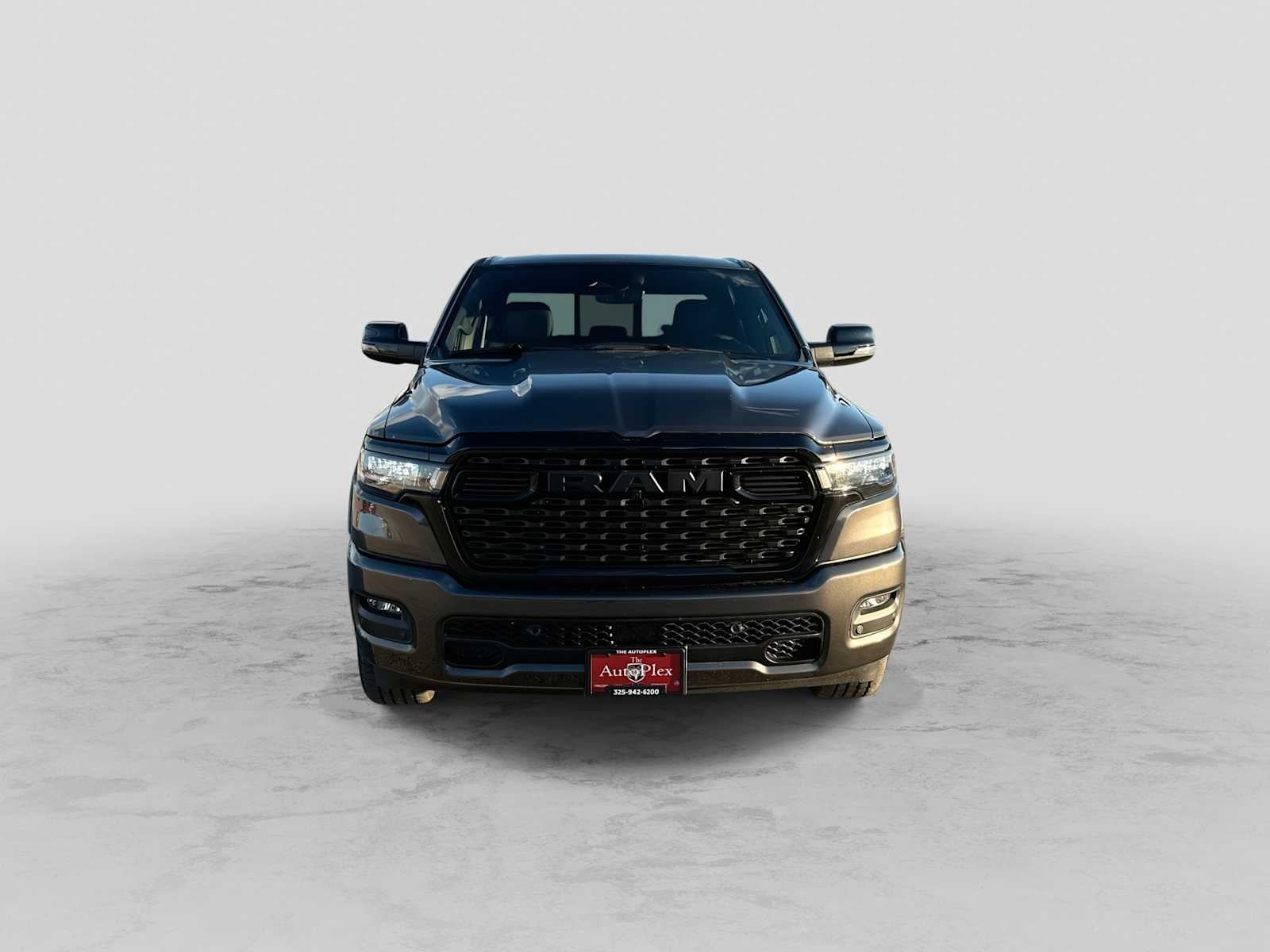 2027 RAM 1500 RAM 1500 LONE STAR CREW CAB 4X4 5'7' BOX