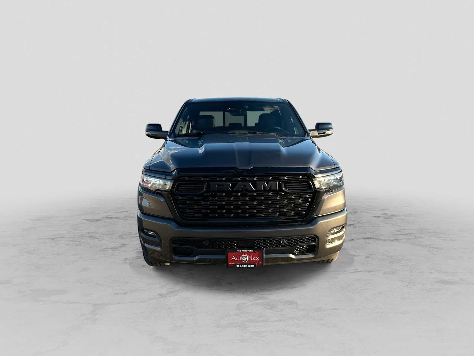 2027 RAM 1500 RAM 1500 LONE STAR CREW CAB 4X4 5'7' BOX