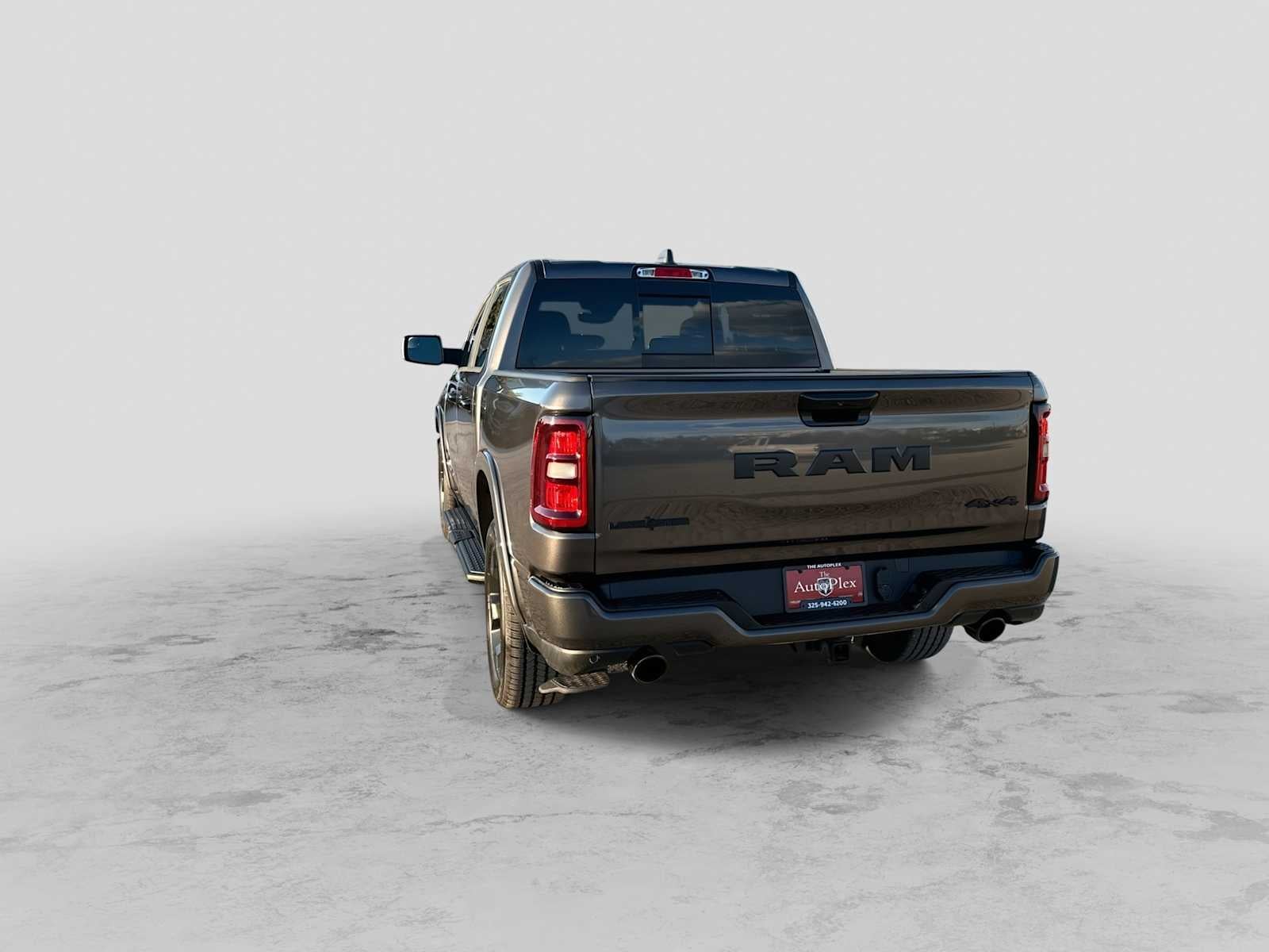 2027 RAM 1500 RAM 1500 LONE STAR CREW CAB 4X4 5'7' BOX