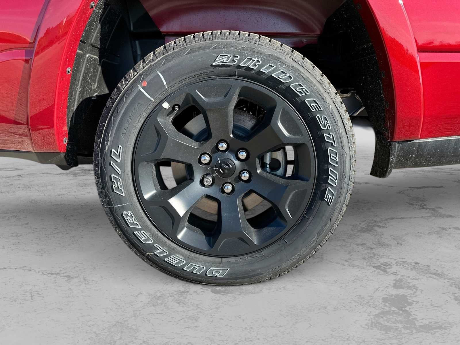 2026 RAM 1500 RAM 1500 LONE STAR CREW CAB 4X4 5'7' BOX