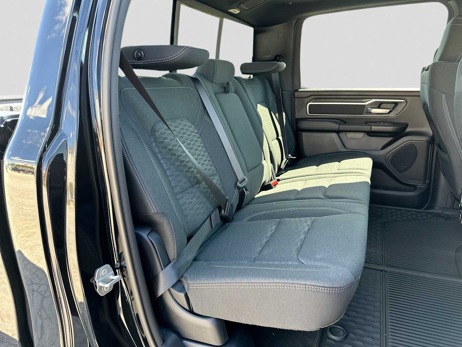 2027 RAM 1500 RAM 1500 LONE STAR CREW CAB 4X4 5'7' BOX