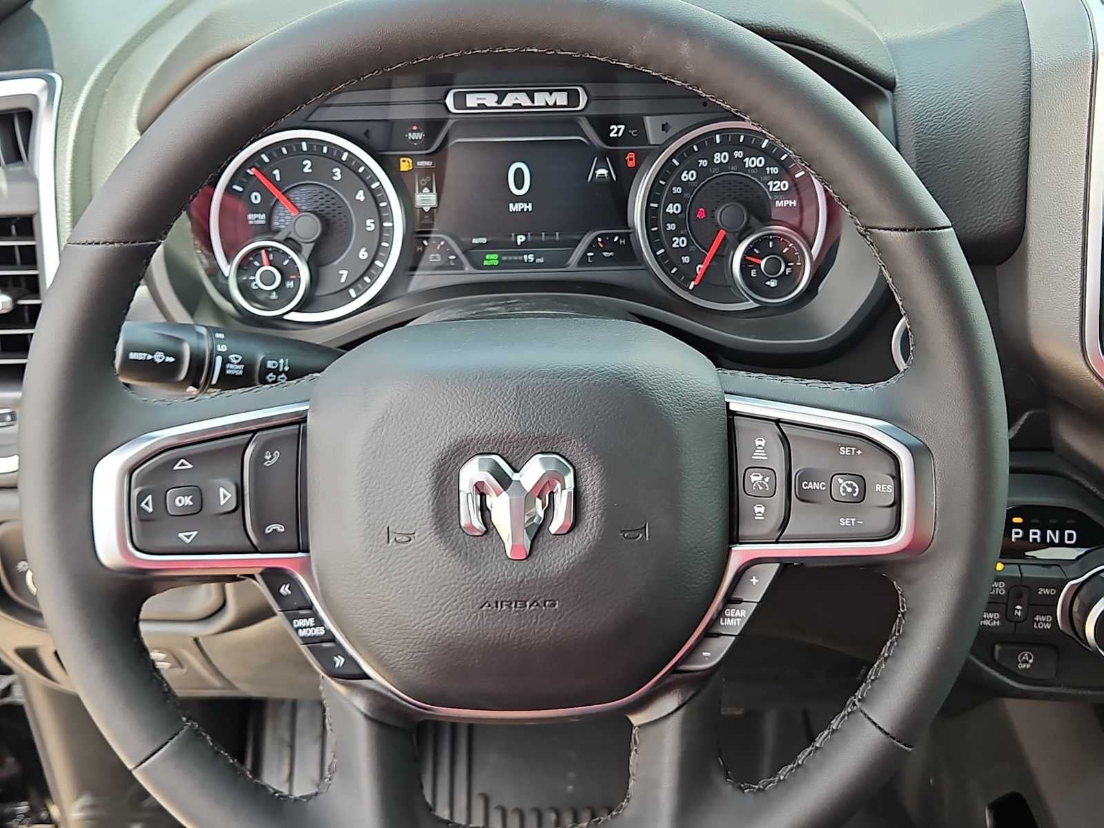 2026 RAM 1500 RAM 1500 LONE STAR CREW CAB 4X4 5'7' BOX