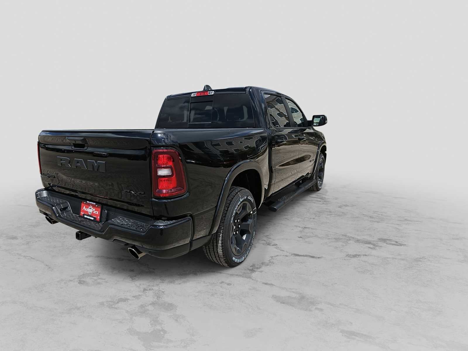 2026 RAM 1500 RAM 1500 LONE STAR CREW CAB 4X4 5'7' BOX
