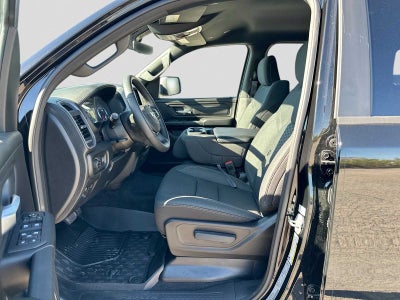 2027 RAM 1500 RAM 1500 WARLOCK CREW CAB 4X4 5'7' BOX
