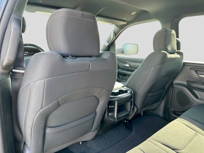 2026 RAM 1500 RAM 1500 EXPRESS CREW CAB 4X4 5'7' BOX