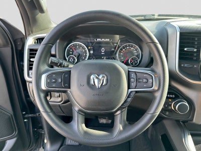 2026 RAM 1500 RAM 1500 EXPRESS CREW CAB 4X4 5'7' BOX