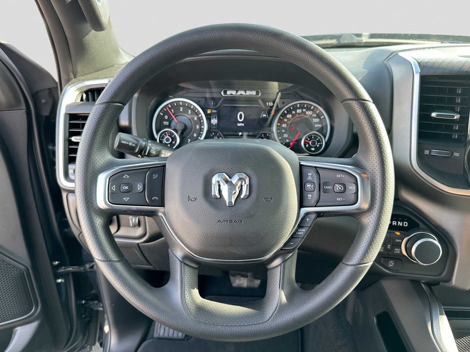 2026 RAM 1500 RAM 1500 EXPRESS CREW CAB 4X4 5'7' BOX