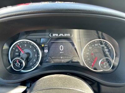 2026 RAM 1500 RAM 1500 EXPRESS CREW CAB 4X4 5'7' BOX