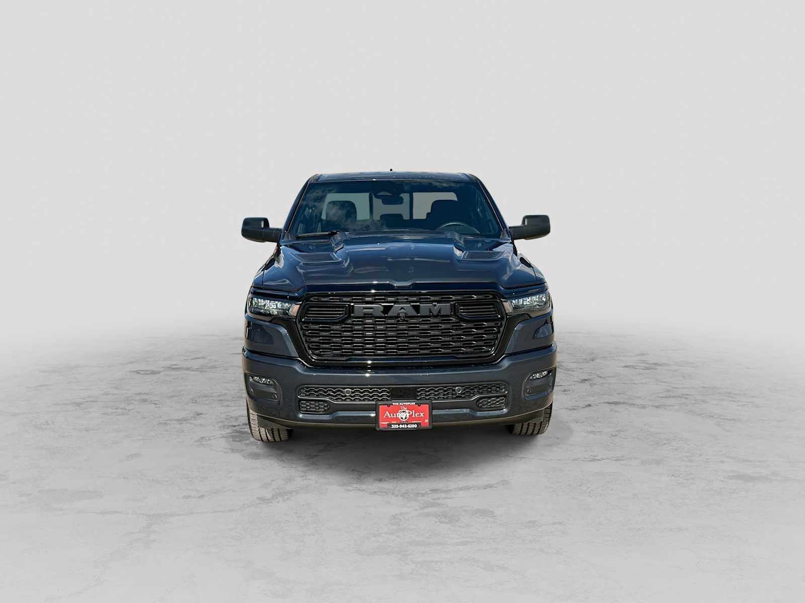 2026 RAM 1500 RAM 1500 EXPRESS CREW CAB 4X4 5'7' BOX