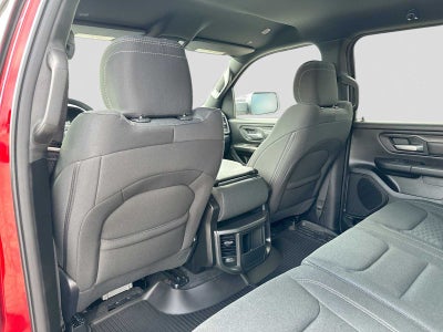 2027 RAM 1500 RAM 1500 WARLOCK CREW CAB 4X4 5'7' BOX