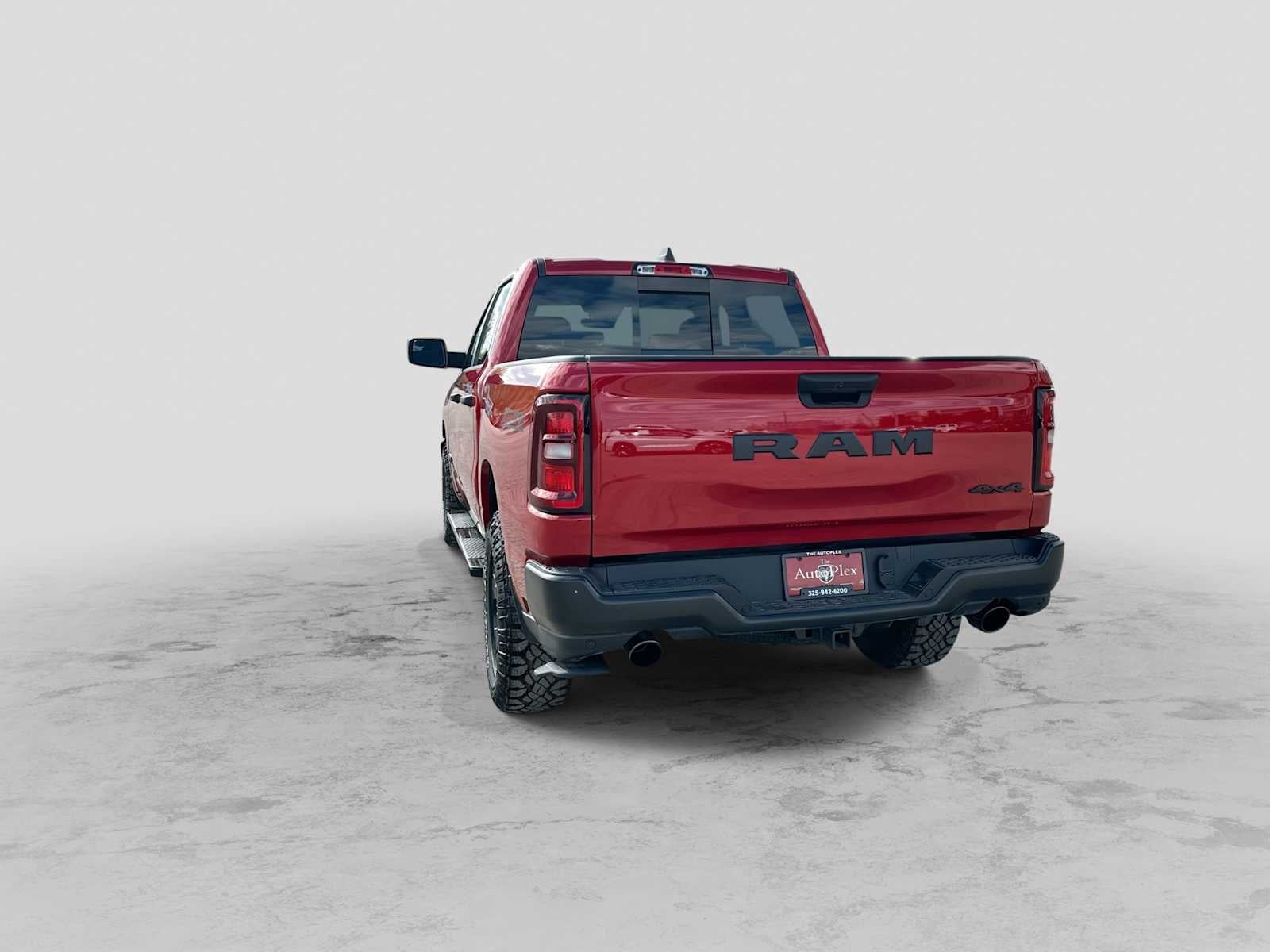 2027 RAM 1500 RAM 1500 WARLOCK CREW CAB 4X4 5'7' BOX