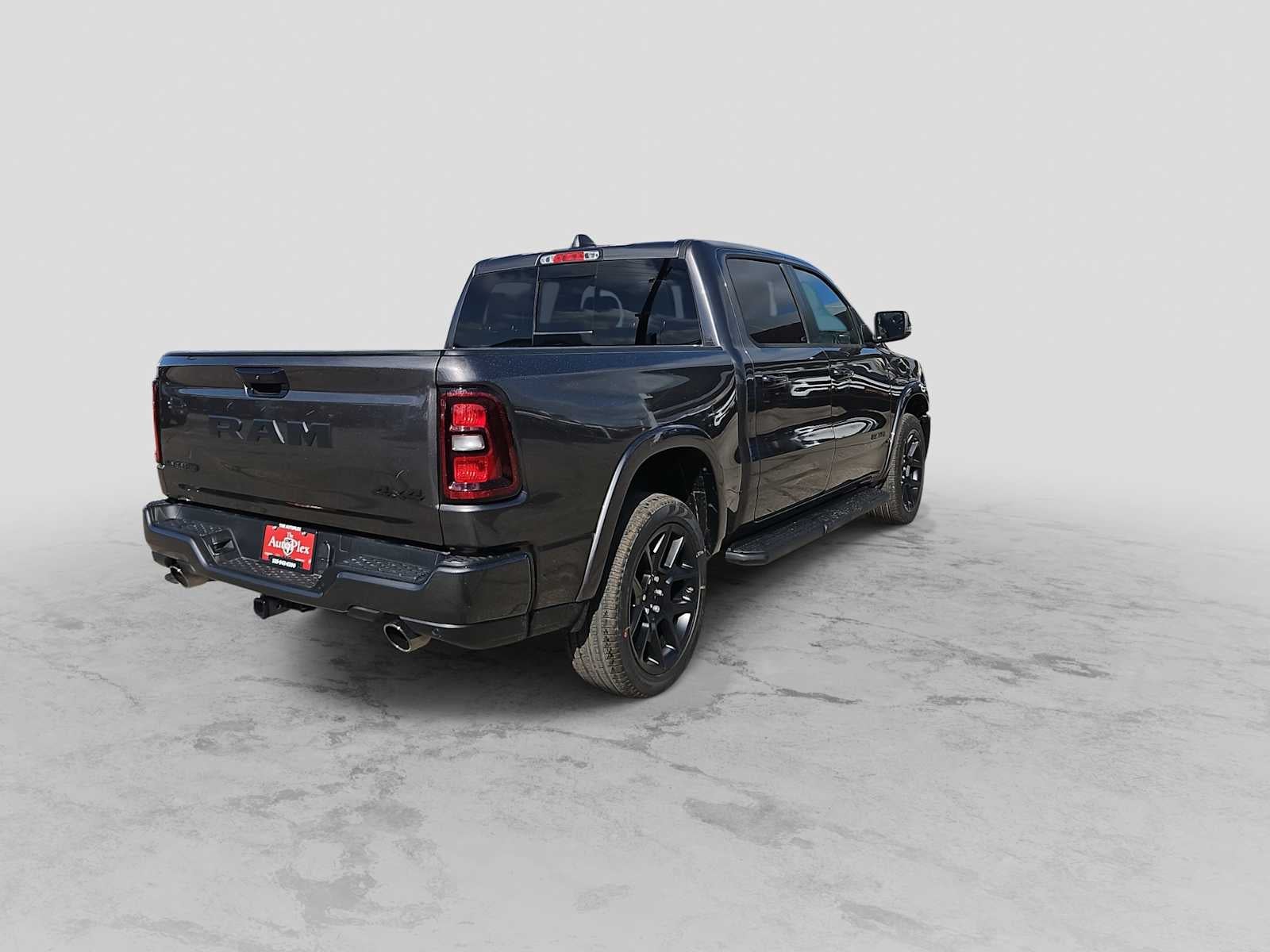 2026 RAM 1500 RAM 1500 LARAMIE CREW CAB 4X4 5'7' BOX