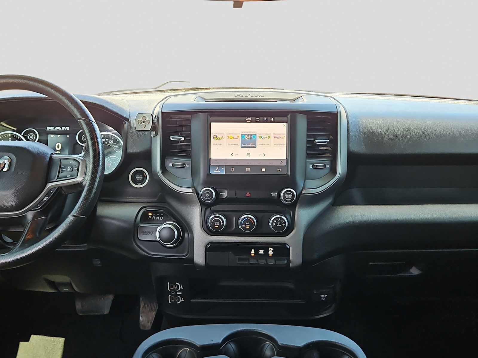 2023 RAM 2500 Tradesman Crew Cab 4x4 6'4' Box