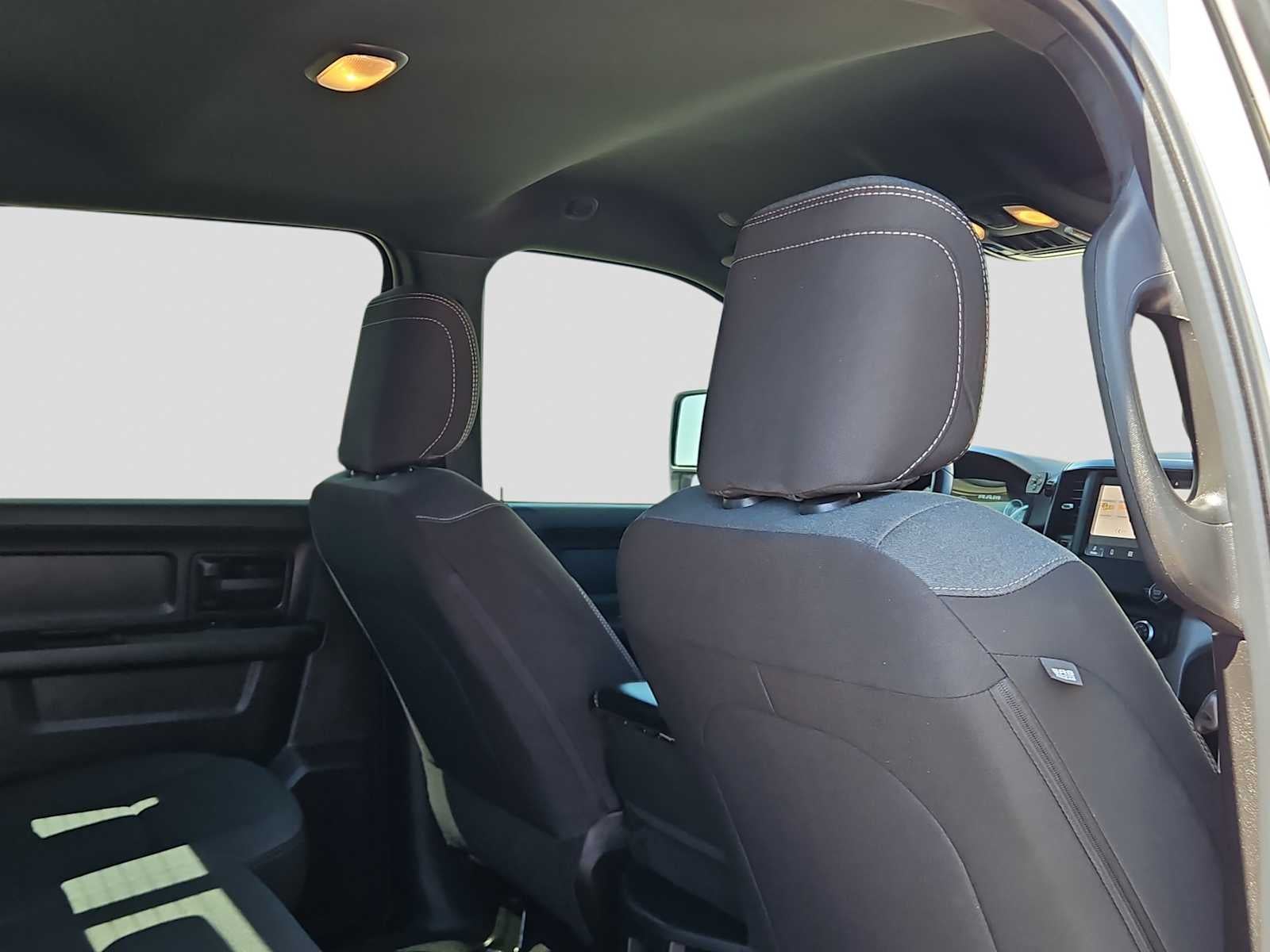 2023 RAM 2500 Tradesman Crew Cab 4x4 6'4' Box