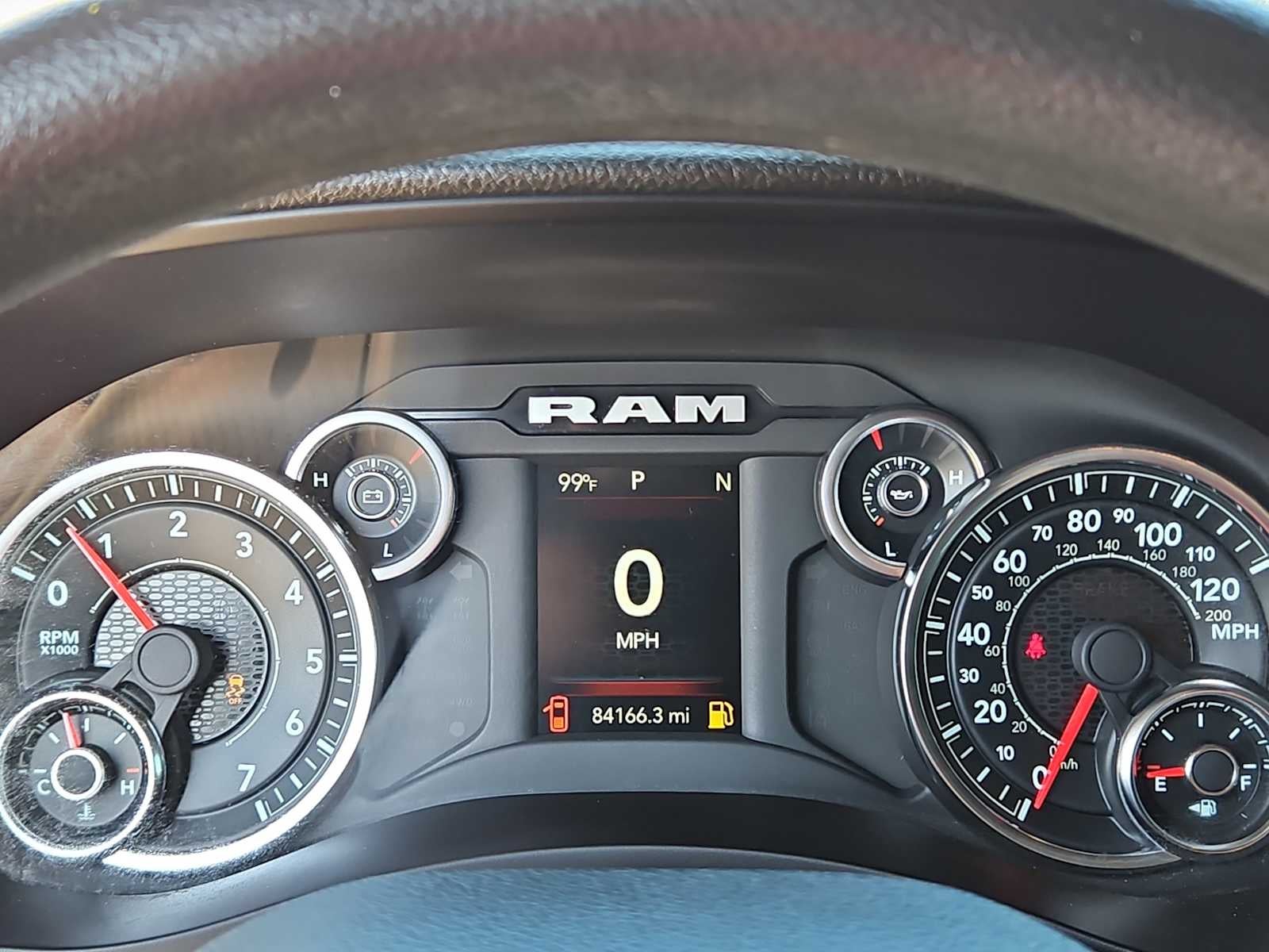 2023 RAM 2500 Tradesman Crew Cab 4x4 6'4' Box