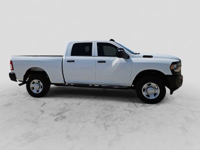 2023 RAM 2500 Tradesman Crew Cab 4x4 6'4' Box