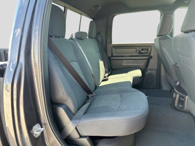 2027 RAM 2500 RAM 2500 BLACK EXPRESS CREW CAB 4X4 6'4' BOX