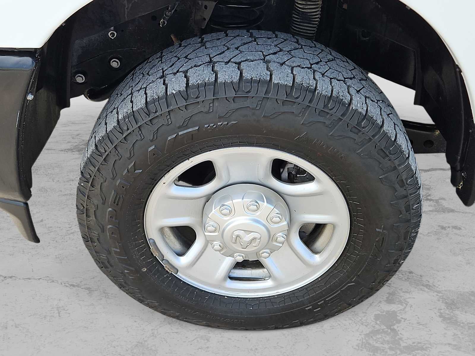 2023 RAM 2500 Tradesman Crew Cab 4x4 6'4' Box