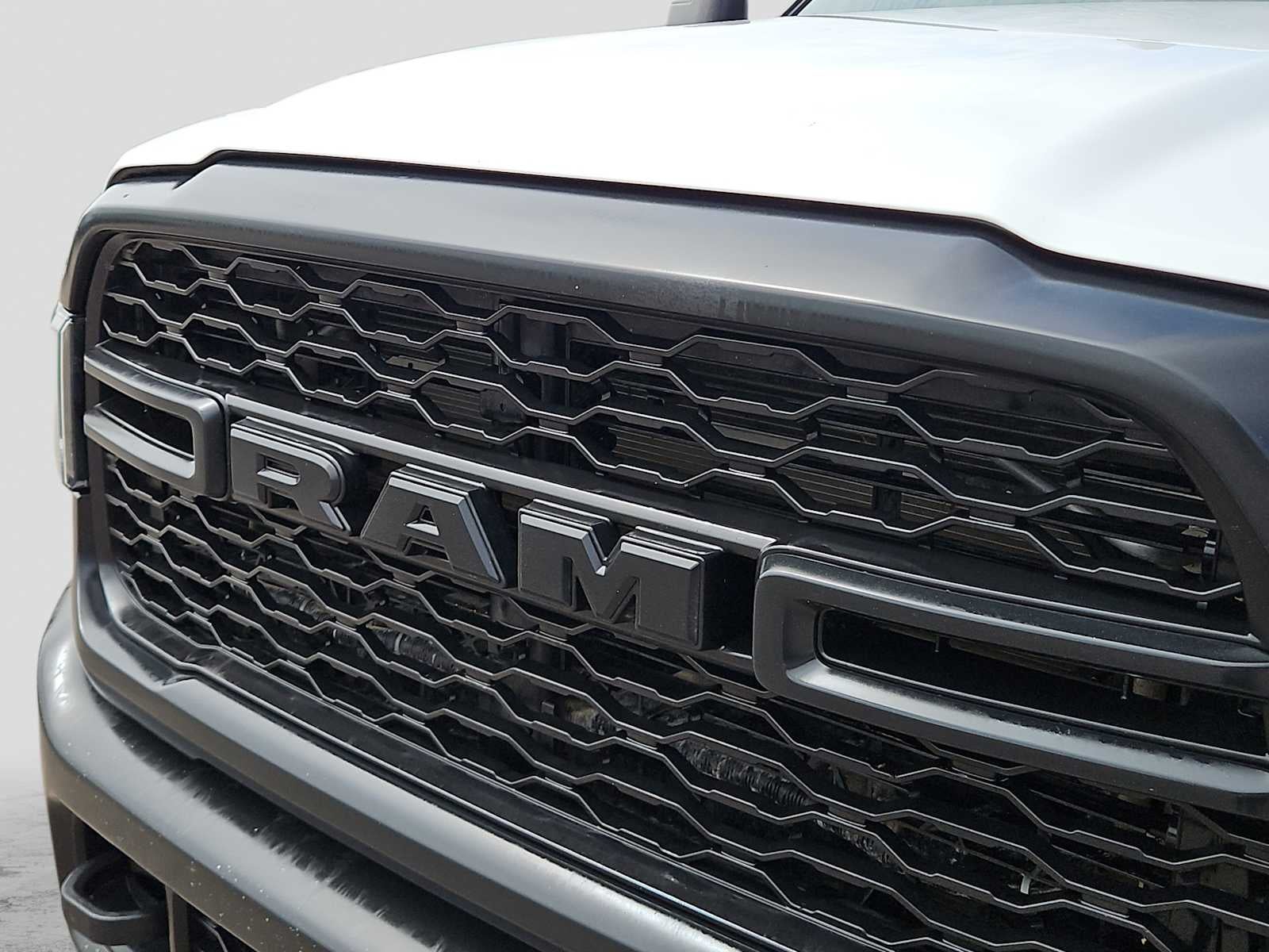 2023 RAM 2500 Tradesman Crew Cab 4x4 6'4' Box