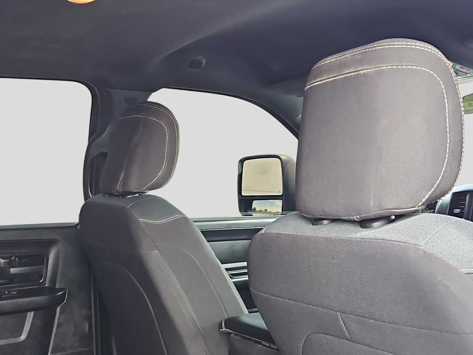 2023 RAM 2500 Tradesman Crew Cab 4x4 6'4' Box