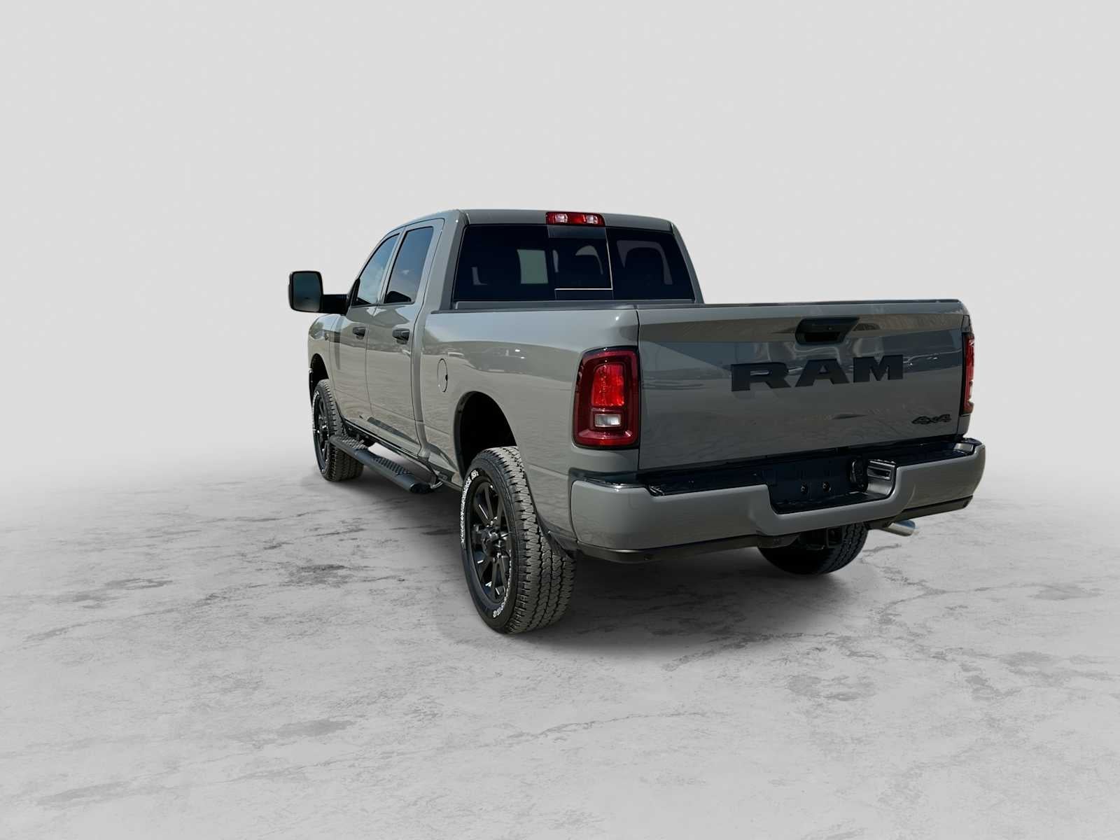 2027 RAM 2500 RAM 2500 BLACK EXPRESS CREW CAB 4X4 6'4' BOX