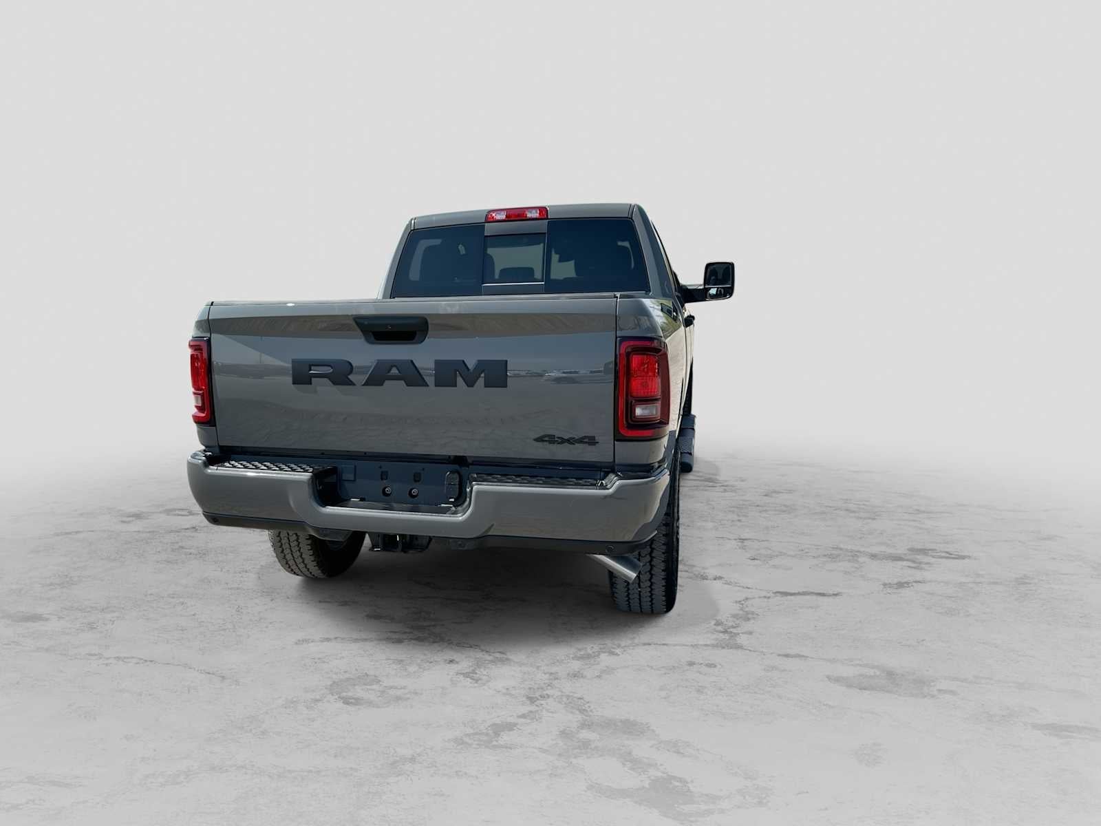 2027 RAM 2500 RAM 2500 BLACK EXPRESS CREW CAB 4X4 6'4' BOX