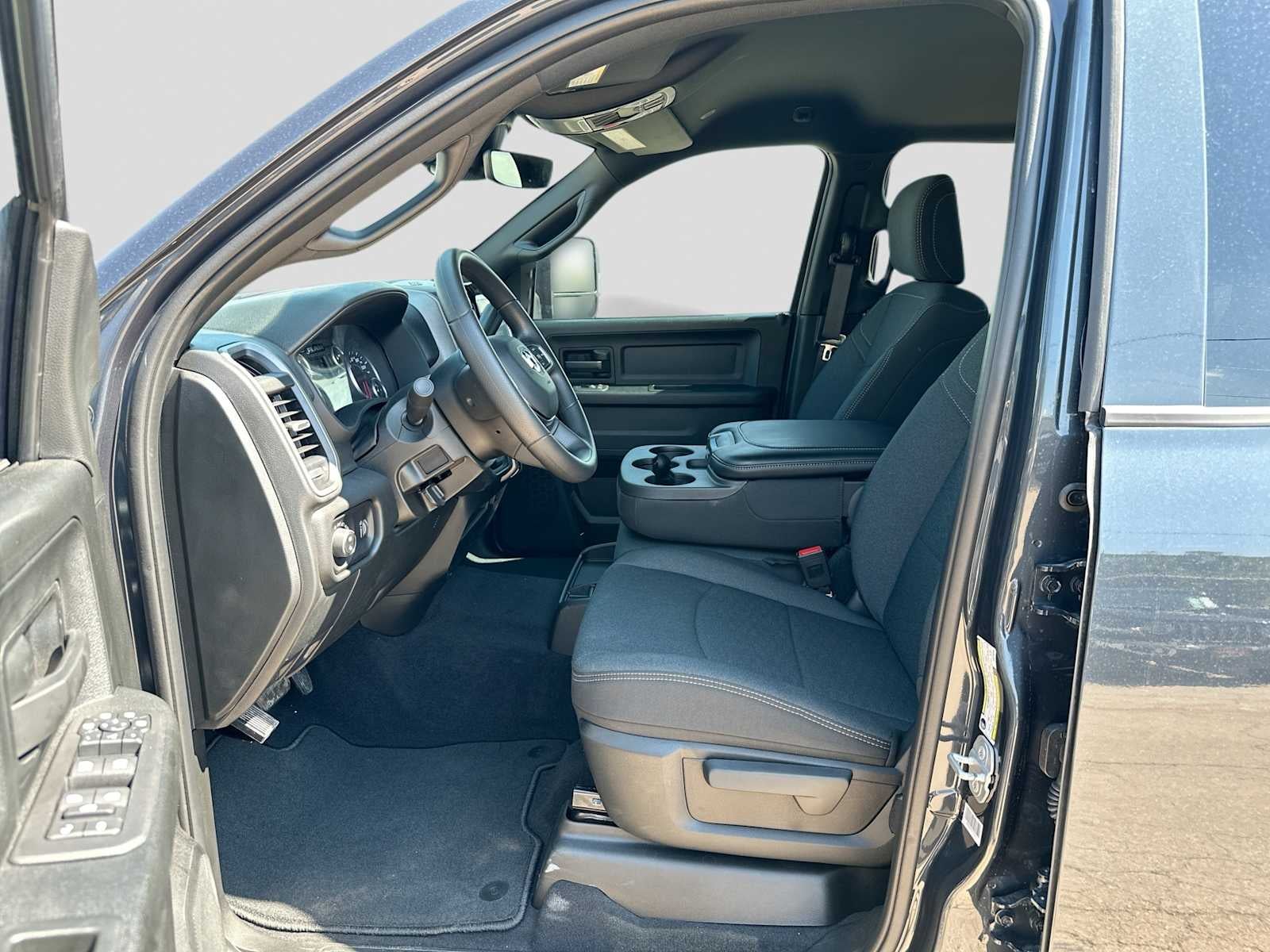 2027 RAM 2500 Black Express