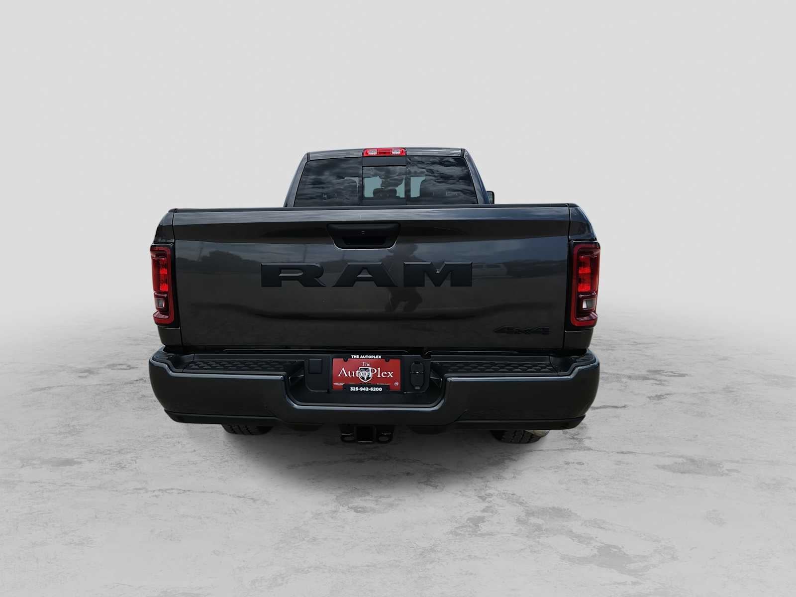 2026 RAM 2500 RAM 2500 BLACK EXPRESS CREW CAB 4X4 6'4' BOX