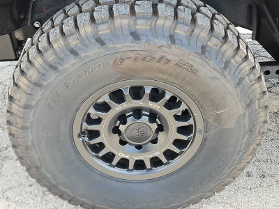 2024 RAM 2500 Tradesman 4x4 Crew Cab 64 Box