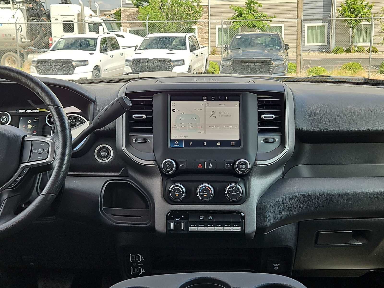 2024 RAM 2500 Tradesman 4x4 Crew Cab 64 Box
