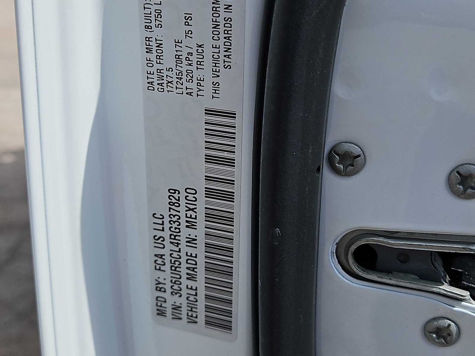 2024 RAM 2500 Tradesman 4x4 Crew Cab 64 Box