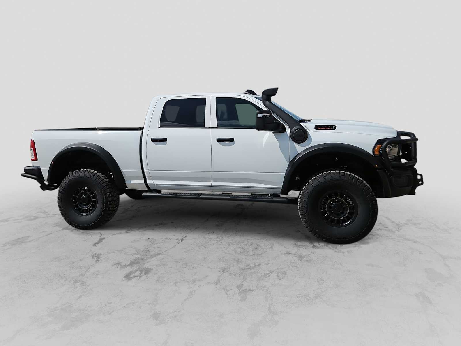 2024 RAM 2500 Tradesman 4x4 Crew Cab 64 Box
